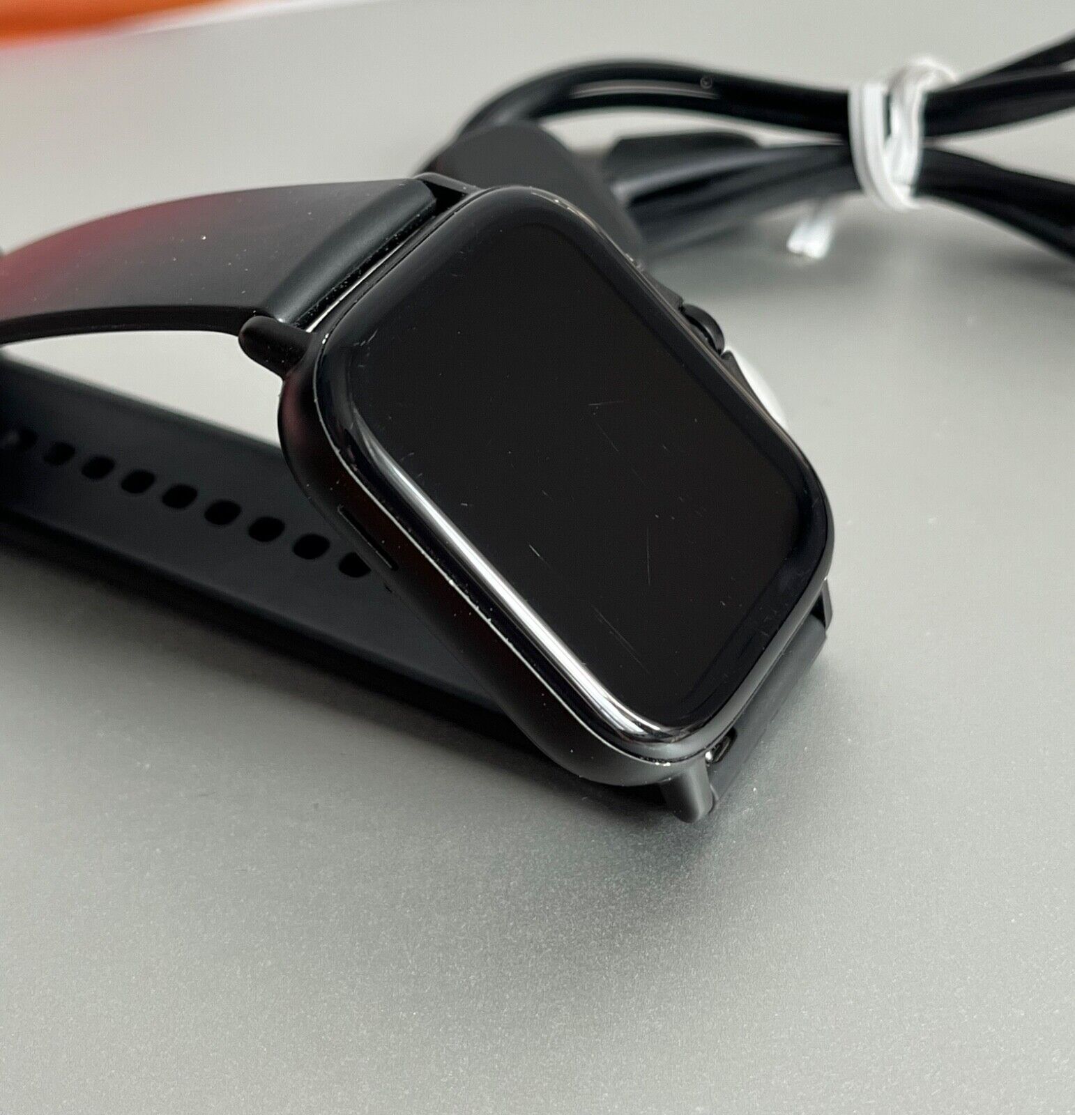 Amazfit GTS 2 42毫米铝合金表壳，带硅胶表带智能手表 - 午夜