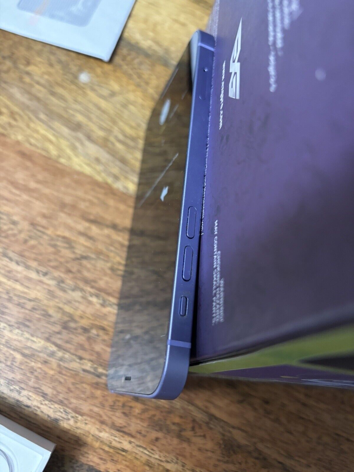 Apple iPhone 12 - 64GB - 紫色（已解锁）